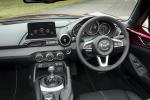 Mazda MX-5 Convertible Sport Tech 2020 года (UK)